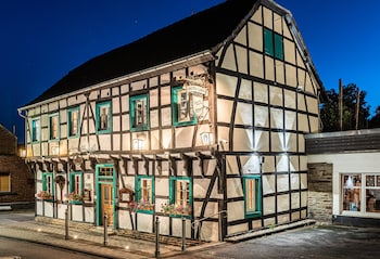 zum schwan garni