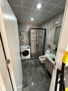 luxury life suites