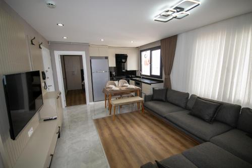 luxury life suites