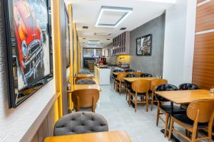 luxury life suites