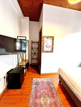 dimora kadikoy
