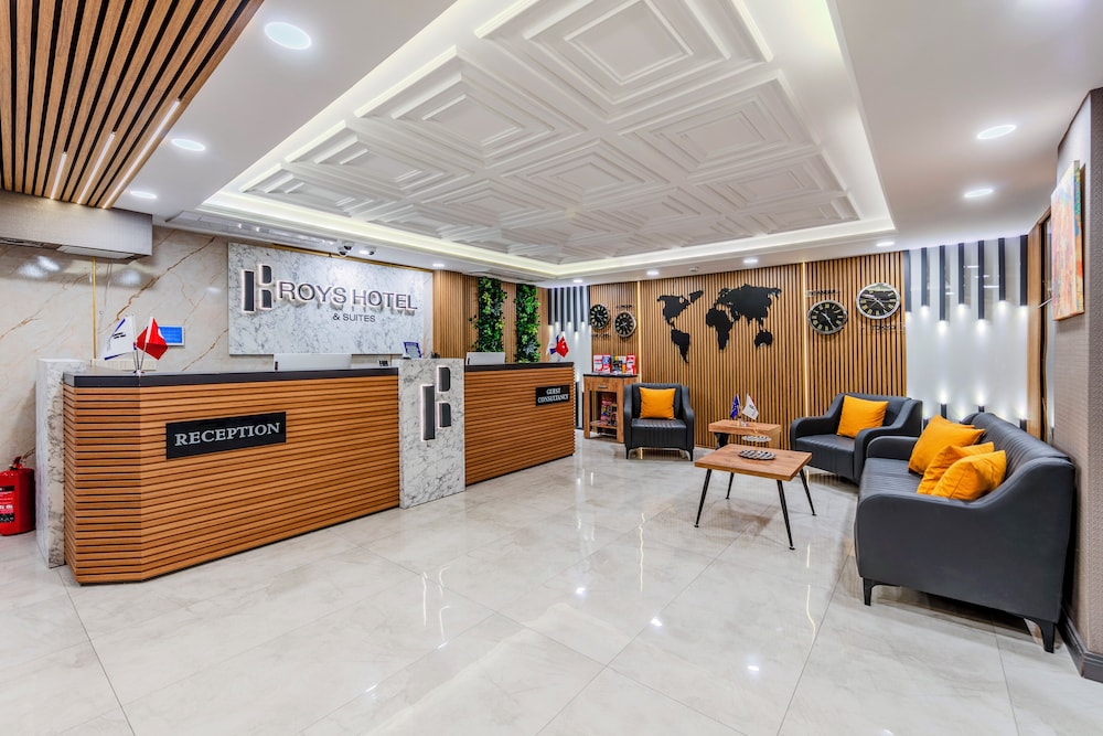 roys hotel and suites