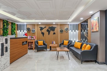 roys hotel and suites