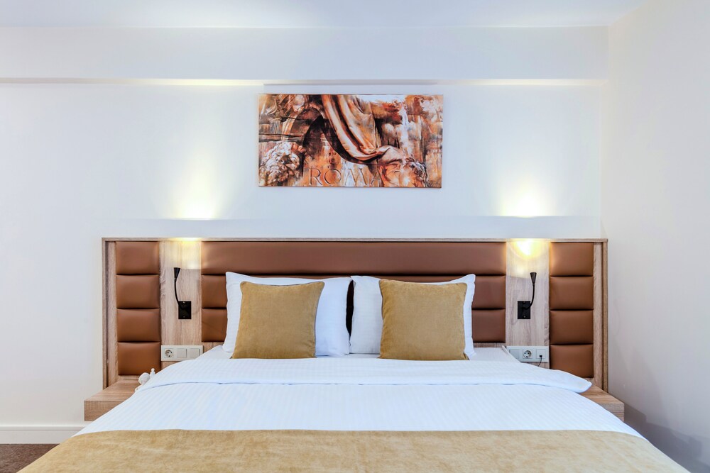 roys hotel and suites