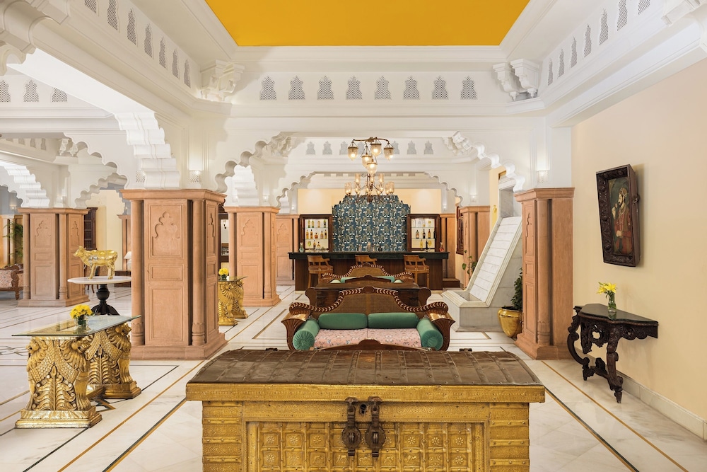 v sarovar portico mi road jaipur