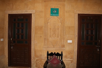royal humsafar hostel jaisalmer