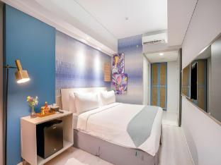 brits hotel puri indah