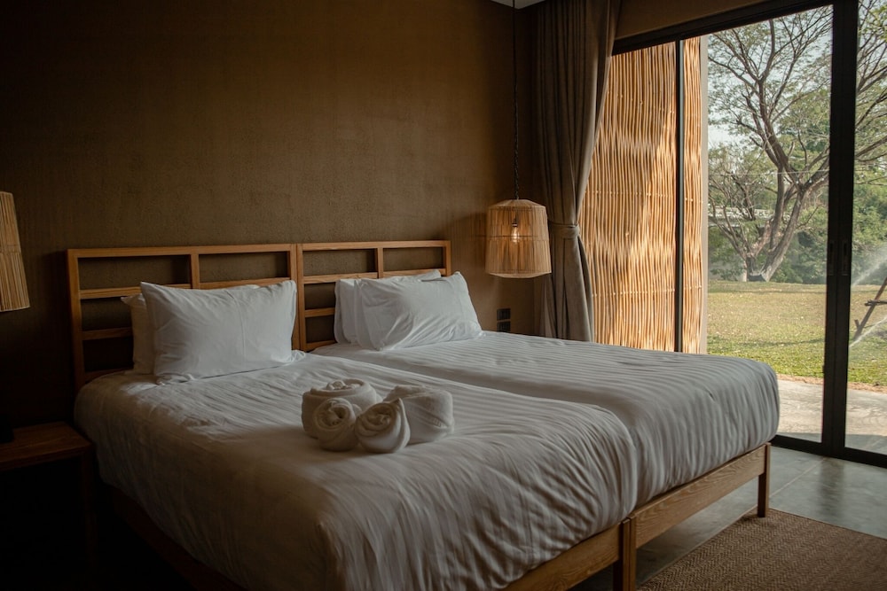 historykan kanchanaburi hotel