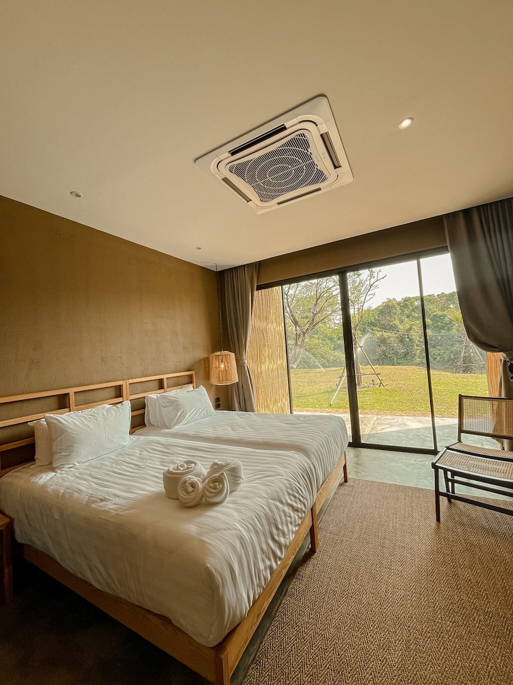 historykan kanchanaburi hotel