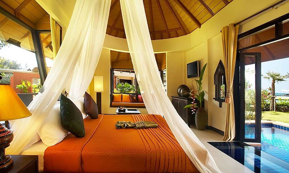 chada lanta beach resort