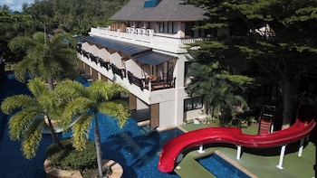 Chada Lanta Beach Resort,,5 star