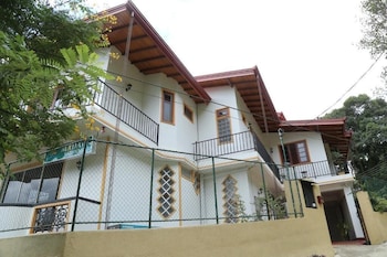 the springfields kandy
