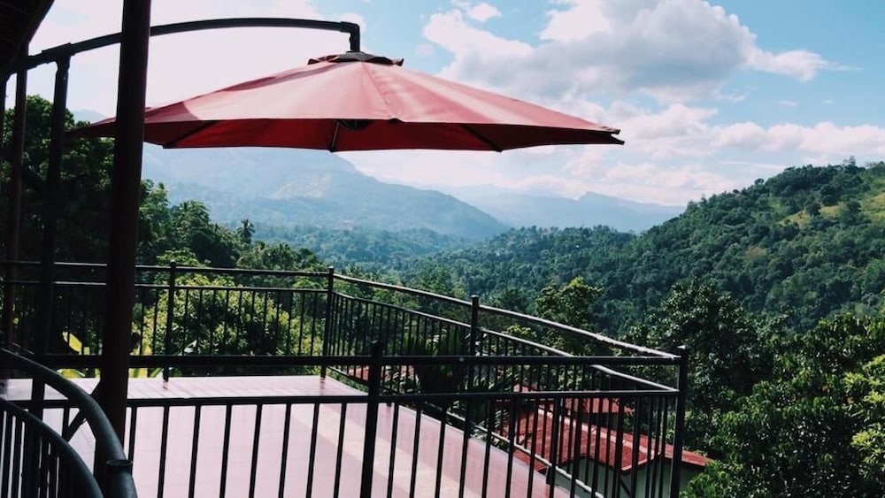 the springfields kandy