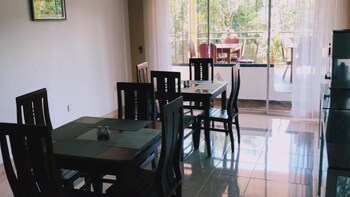 the springfields kandy
