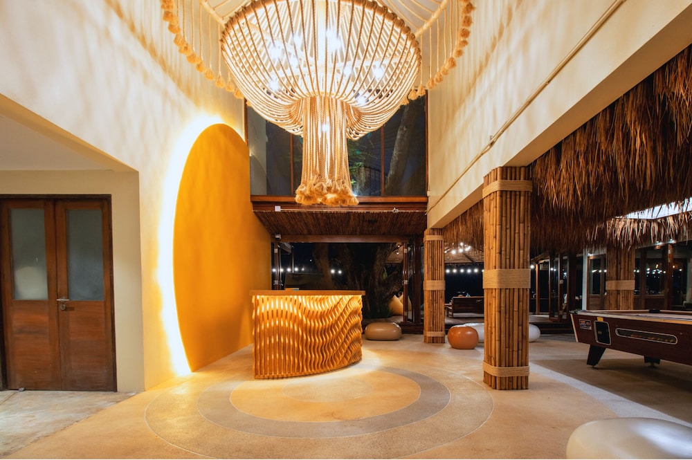 sea sun bed and beyond