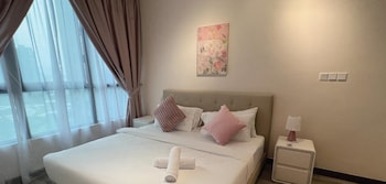 cubic botanical premium suites atbangsar