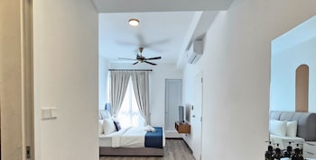 cubic botanical premium suites atbangsar