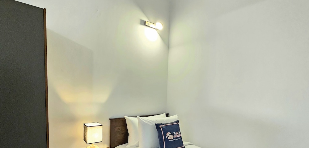 cubic botanical premium suites atbangsar