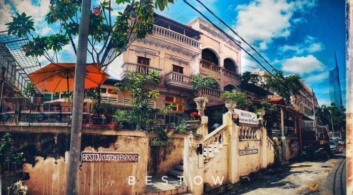 bestow boutique hotel