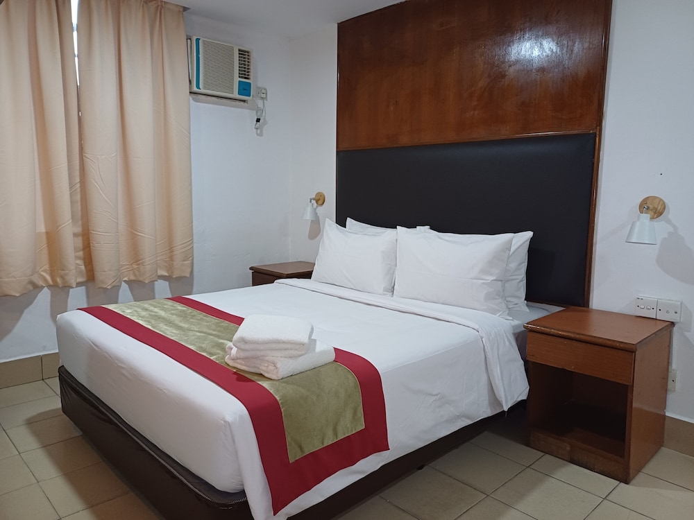 hotel seri putra