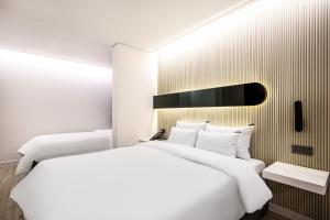 brown dot hotel pungam