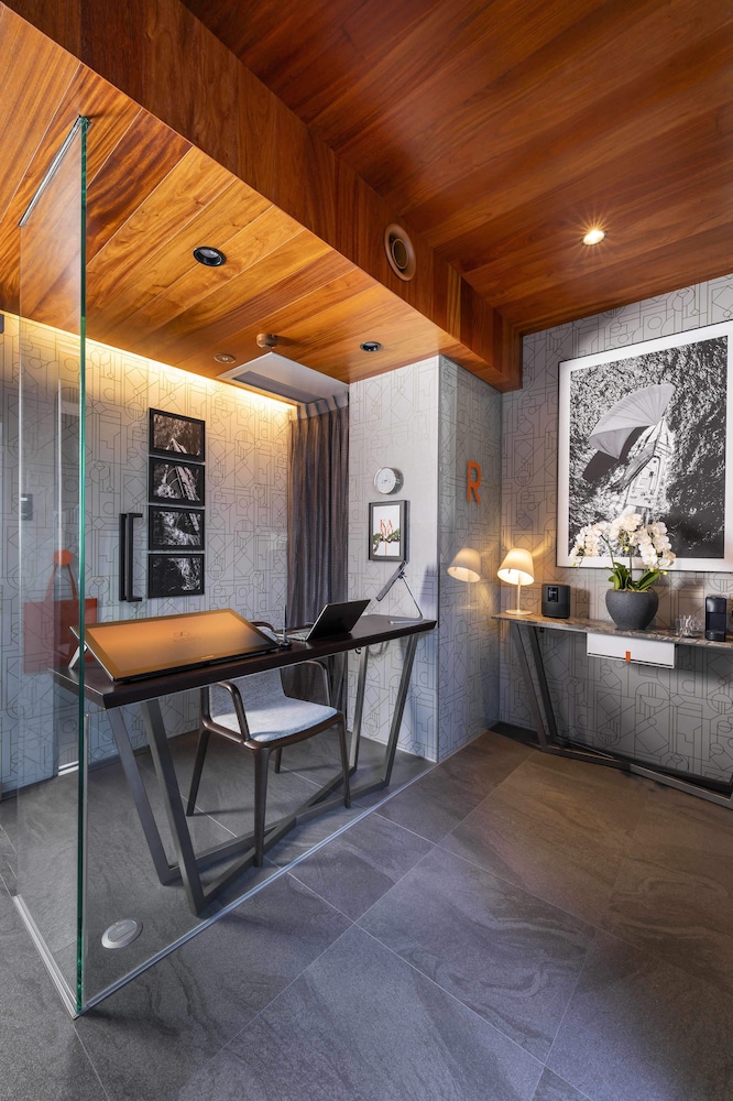 kamo residences by reflections