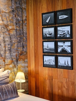 kamo residences by reflections