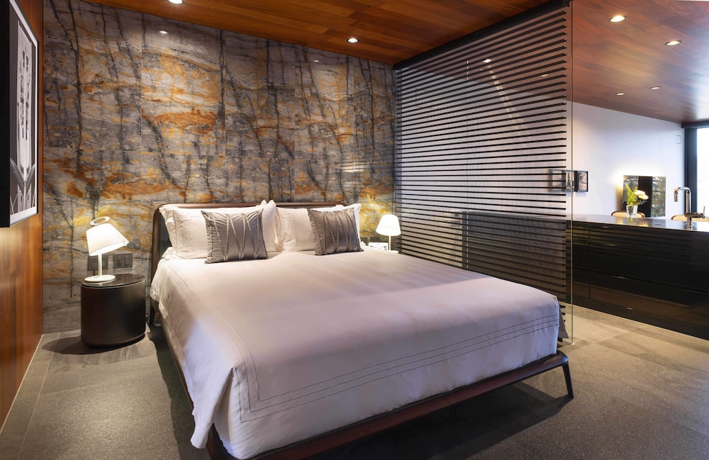 kamo residences by reflections