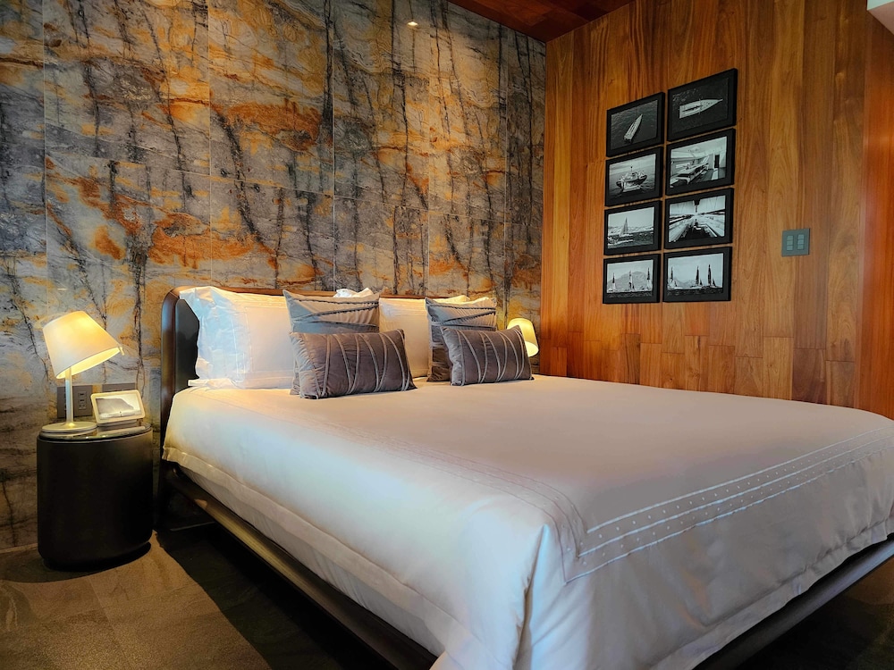 kamo residences by reflections