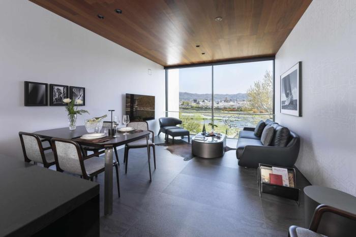 kamo residences by reflections