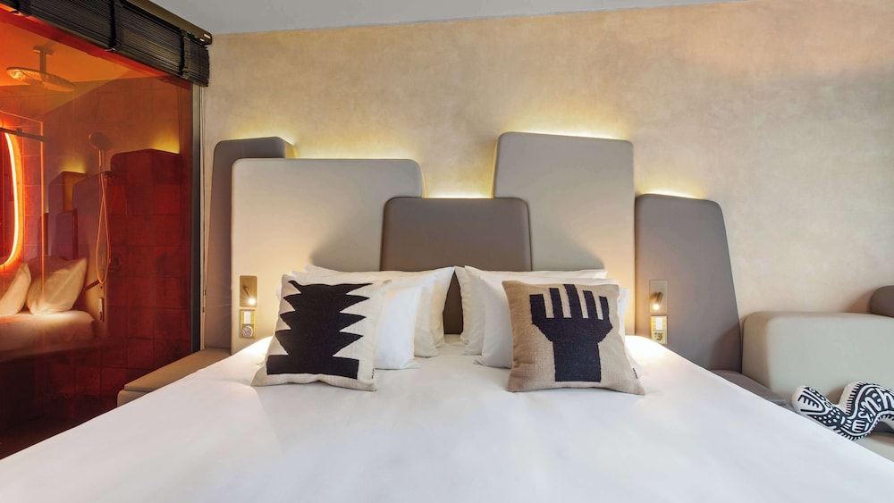 nhow lima