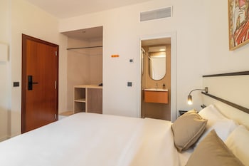 hotel robson