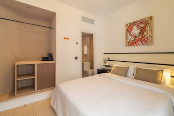 hotel robson
