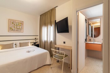 hotel robson