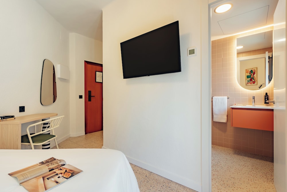 hotel robson