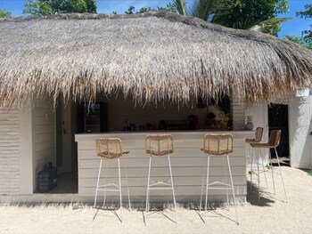 love coconut bungalow