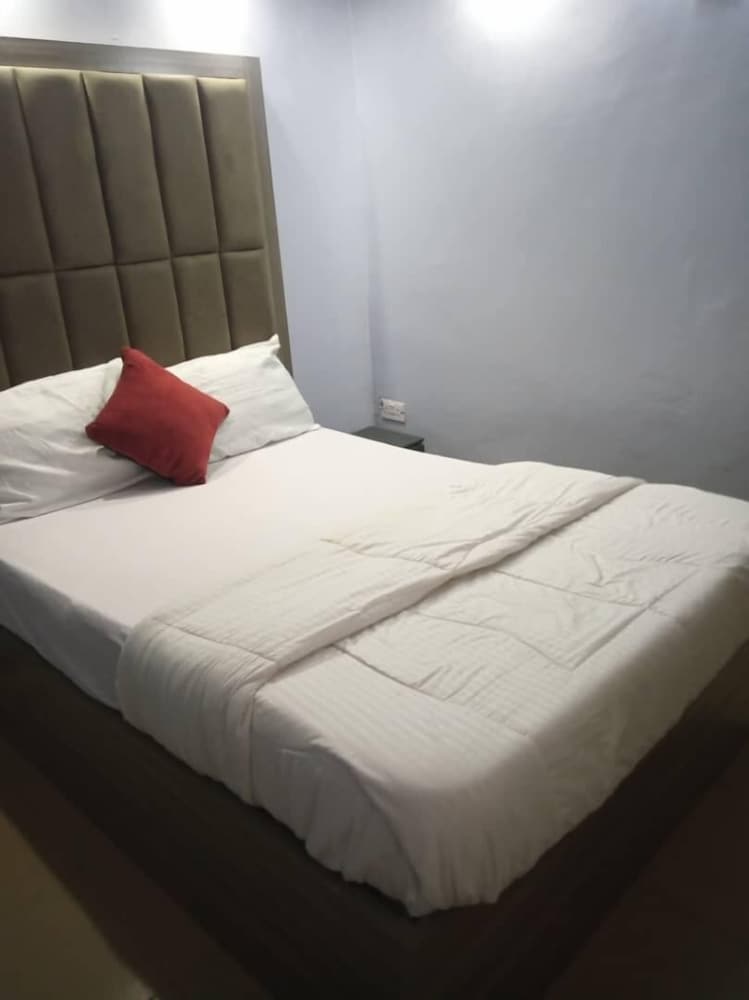 morada hotels
