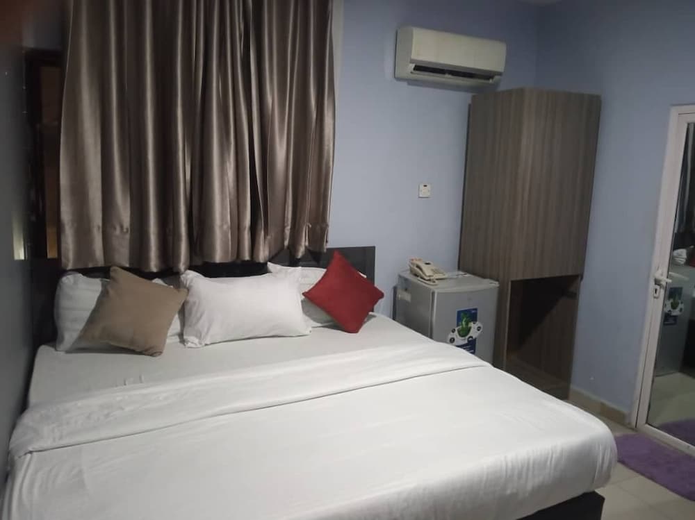 morada hotels