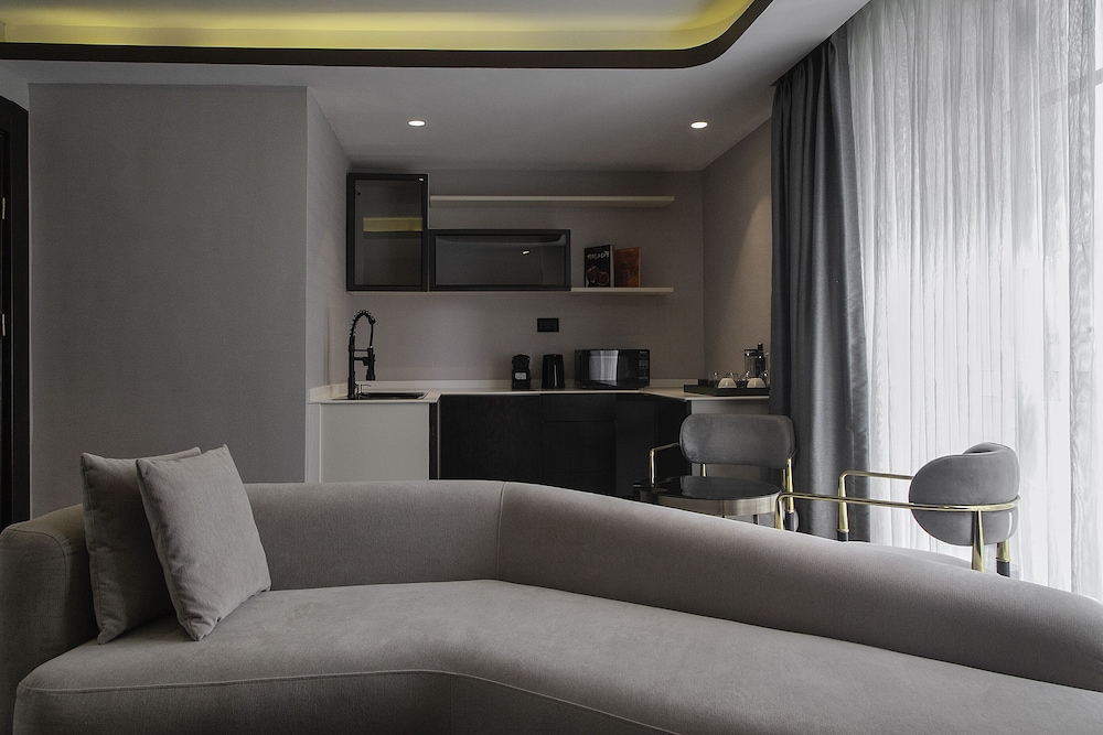 the delborough lagos