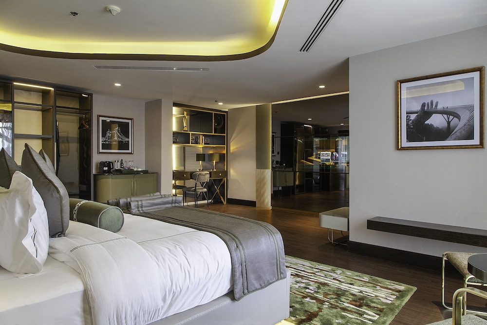 the delborough lagos