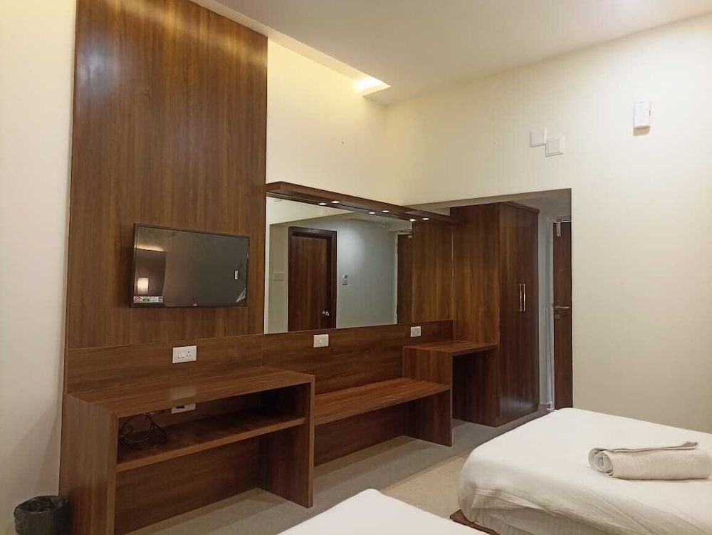 bandipur heritage village resort