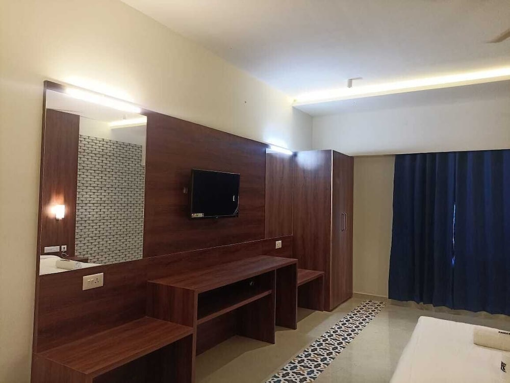 bandipur heritage village resort