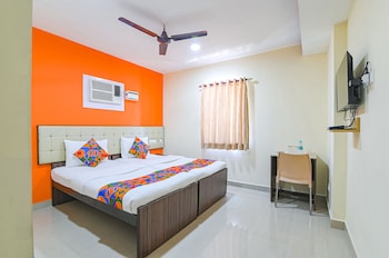 fabhotel vrj residency 500m from chennai trade center