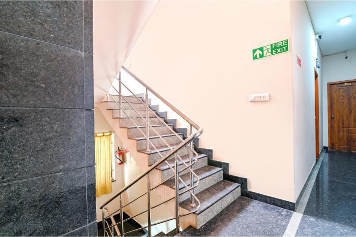 fabhotel vrj residency 500m from chennai trade center