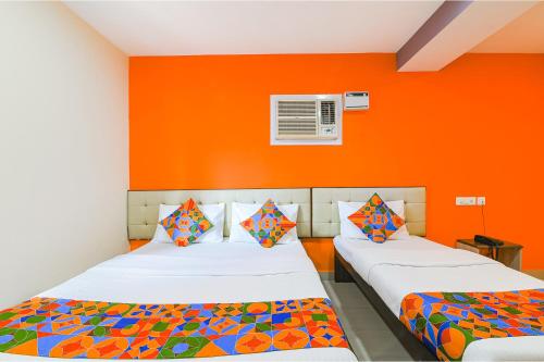 fabhotel vrj residency 500m from chennai trade center