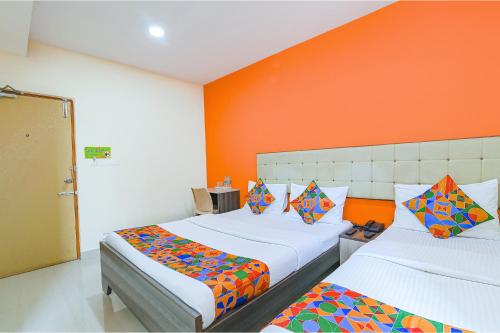 fabhotel vrj residency 500m from chennai trade center