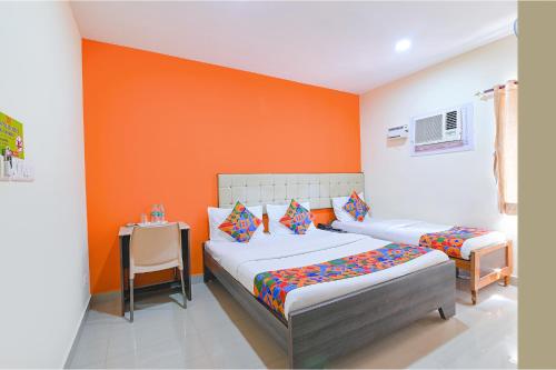 fabhotel vrj residency 500m from chennai trade center