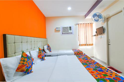 fabhotel vrj residency 500m from chennai trade center