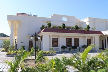 royale de casa resort kaziranga