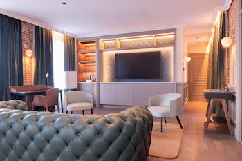 casa faraona luxury residences